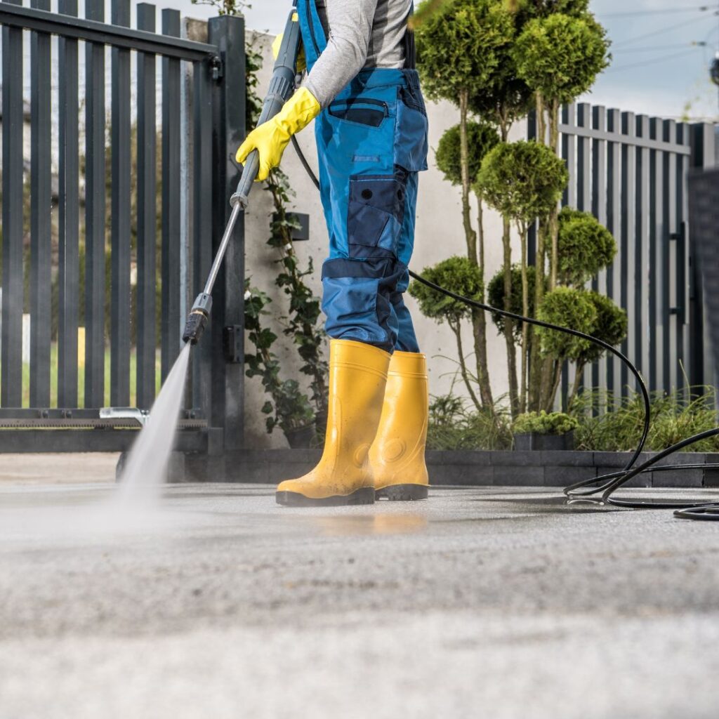 Pressure Washing in Dundee