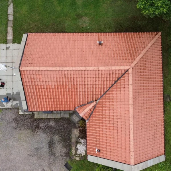 Roof Clean (After)